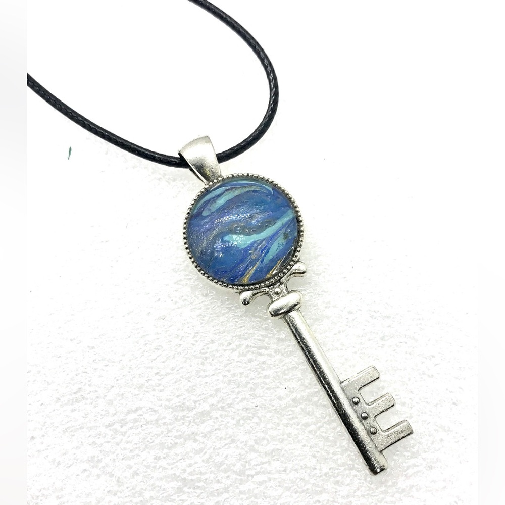 Necklace Handmade dome key Pendant NSN